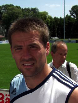 File:Michael Owen 072007 cropped.jpg