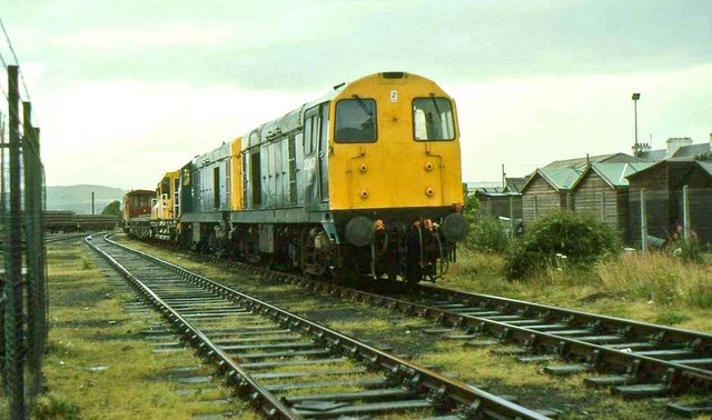 File:Girvan goods yard - geograph.org.uk - 1083150.jpg