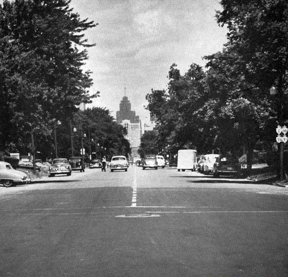 File:Ouellette Avenue 1951, Windsor, Ontario.png