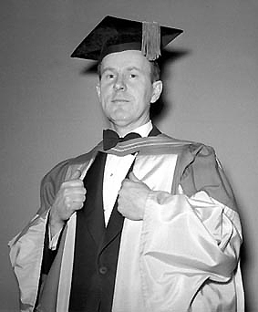 File:Lester B. Pearson (cropped).jpg