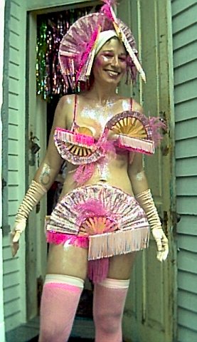 File:Mardi Gras morning, 2004, Bywater neighborhood.jpg