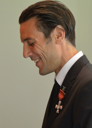 File:Ivan Vicelich MNZM (cropped).jpg