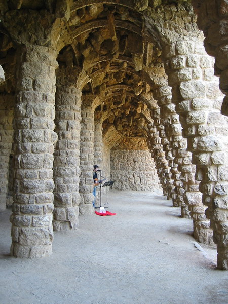 File:Parc Guell 10.jpg