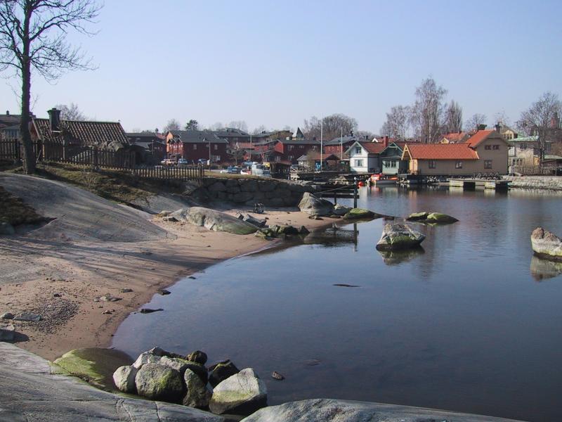 File:Vaxholm.jpg