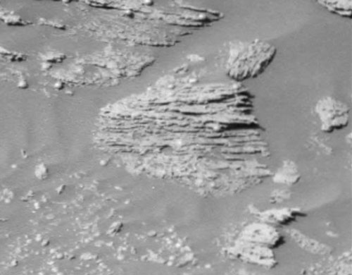 File:Opp layered sol17-B017R1 br.jpg