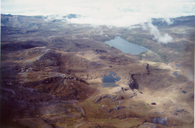 File:Laguna del Otún.JPG