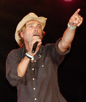 Файл:Michael W. Smith.jpg