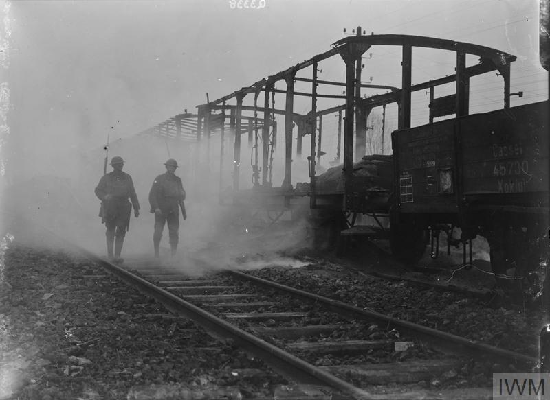 File:Irish Guards late 1918.jpg