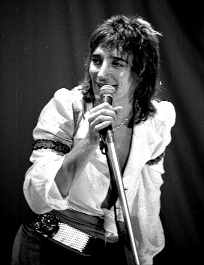 Файл:Rod stewart 05111976 12 400.jpg