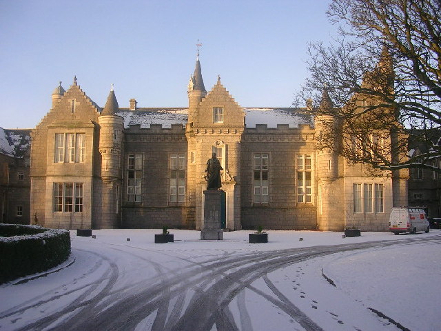 File:Aberdeen Grammar School - geograph.org.uk - 118948.jpg