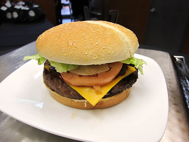 File:Burger King Steakhouse XT.jpg