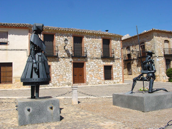 Файл:El Toboso Monumento a D. Quijote y Dulcinea.jpg