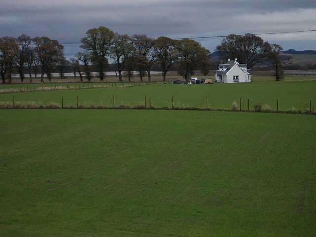 File:Newlands, near Cairnie Pier - geograph.org.uk - 84373.jpg