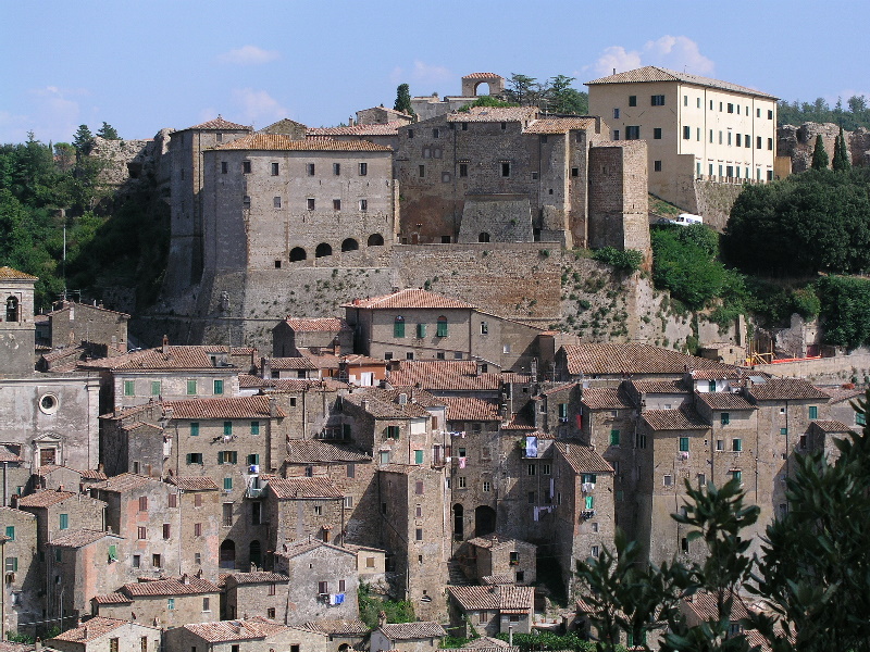 File:Sorano.JPG