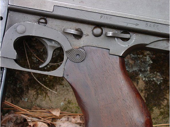 File:Thompson submachine gun Firecontrols.jpg