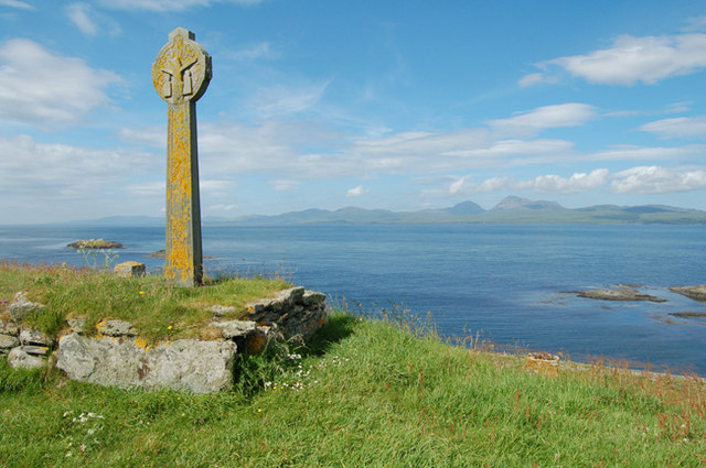 File:Eilean Mor.jpg