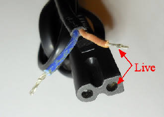 File:IEC60320PolarisedC7Polarity.jpg