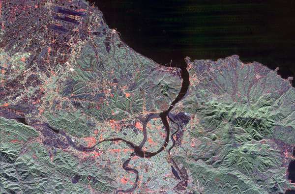 Archivo:Space Radar Image of Taiwan.jpg