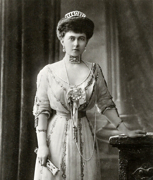 File:QueenSophiaGreece.jpg