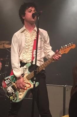 File:Billie Joe Armstrong (Green Day) House Of Blues 2015.jpg