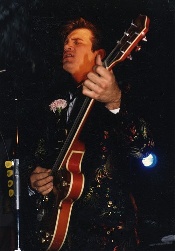 File:Chris-isaak.jpg