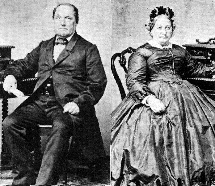 File:Abraham and Helen Einstein.jpg