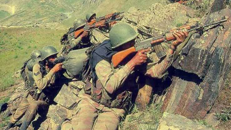 File:Indian soldiers in combat during operation vijay.jpg