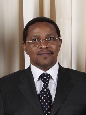 File:Jakaya Kikwete with Obamas cropped.jpg