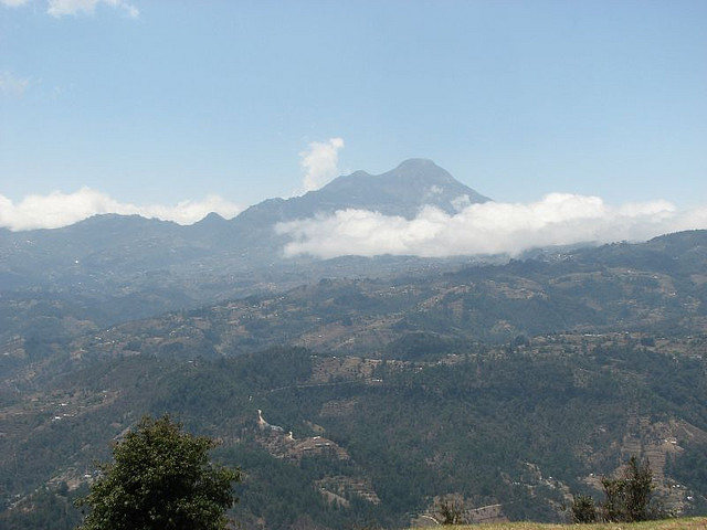 File:Volcan Tajumulco 2008 02.jpg