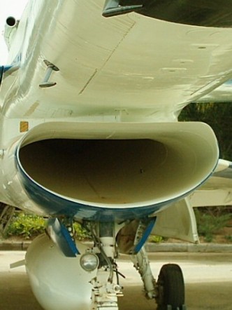 Файл:Lavi air intake.jpg