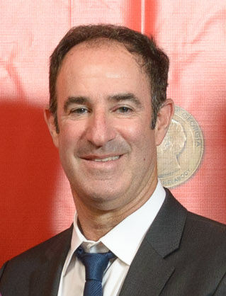 File:Steve Fainaru at 2014 Peabody Awards (cropped).jpg