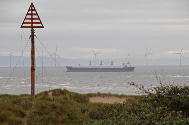 Файл:Sefton Coast - geograph.org.uk - 940756.jpg