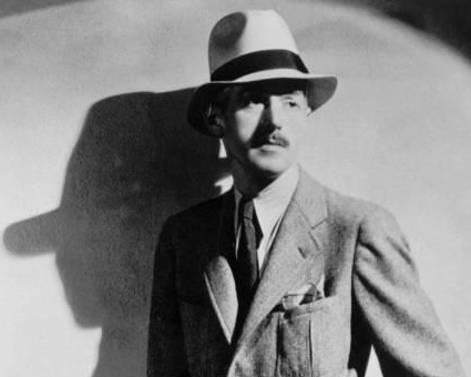 Файл:Dashiell Hammett "Thin Man" portrait (cropped).jpg