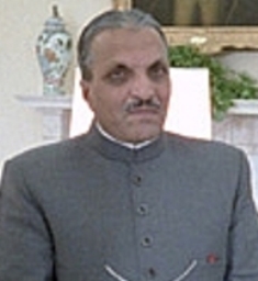 File:Muhammad Zia-ul-Haq 1982 (cropped).jpg