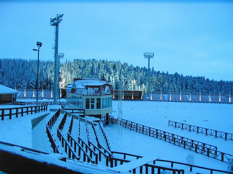 Файл:Khanty-Mansiysk biathlon center 3.jpg