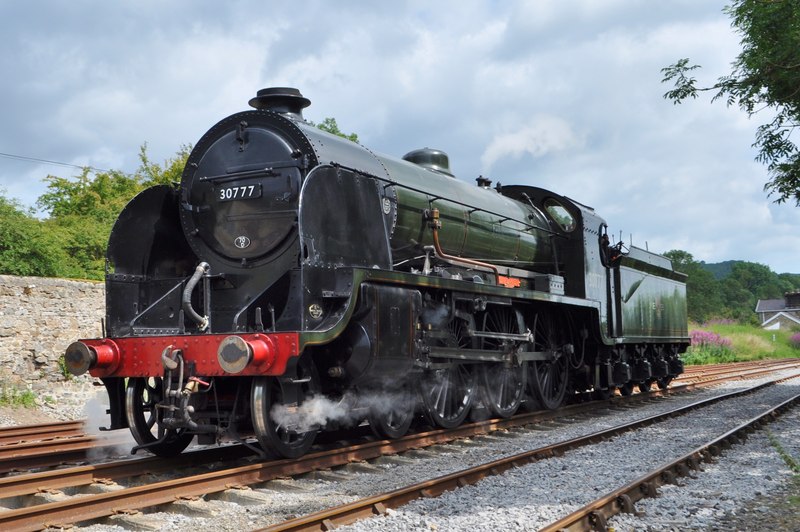 File:Restored locomotive Sir Lamiel 2011-07-20.jpg