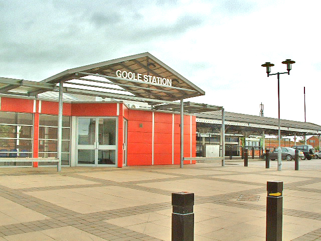 File:Goole railway station.jpg