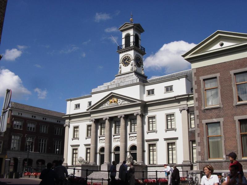 File:Cityhalldordrecht.jpg