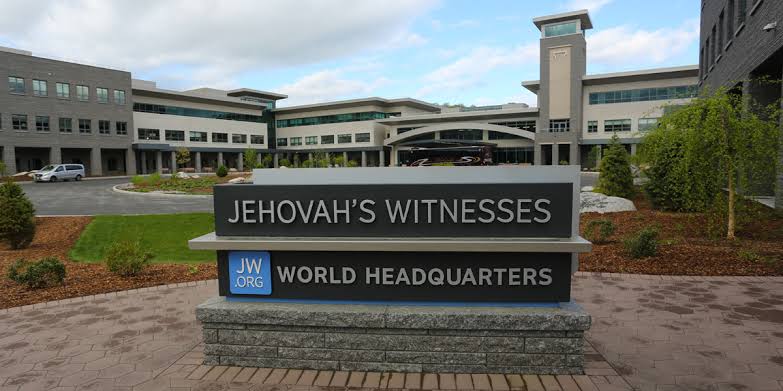 The current world headquarters of Jehovah's Witnesses in Warwick (option 6)