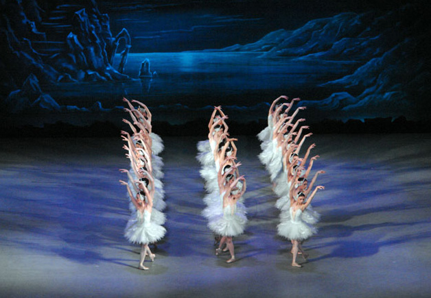 Archivo:Swanlake015.jpg