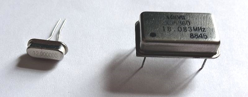 File:18MHZ 12MHZ Crystal 110.jpg