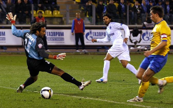 Файл:Dominguez scoring for Zenit.jpg