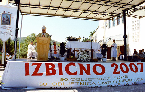 File:Izbičijada 2007 misa.jpg