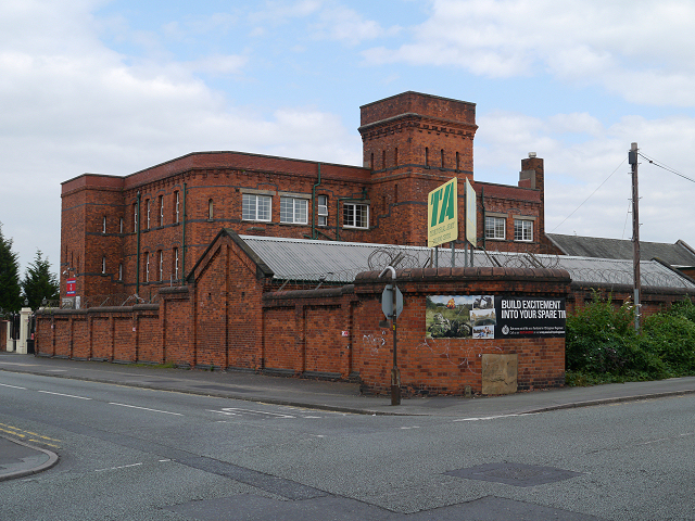 File:Peninsula Barracks, Warrington.jpg