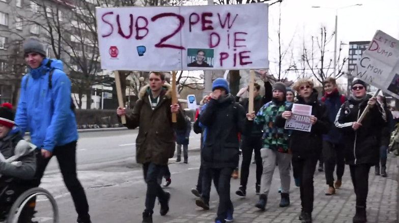 File:Sub2Pewdiepie demonstration.png