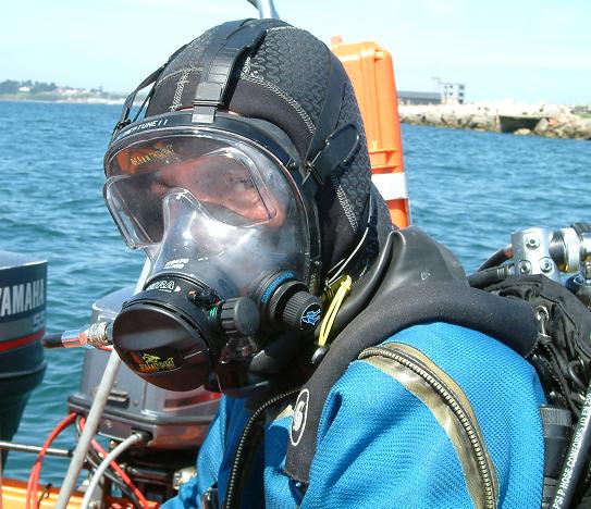 Файл:Full face diving mask - ocean reef.JPG