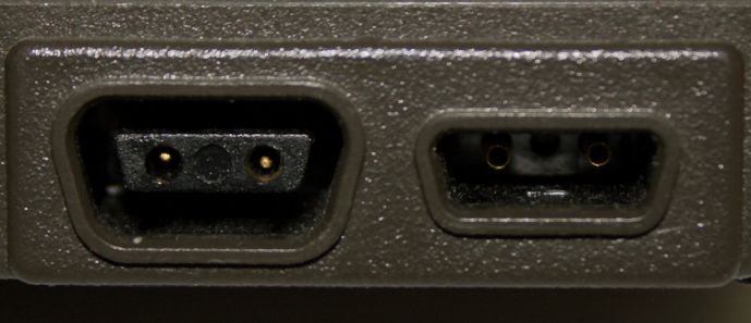 File:HP-IL connectors.jpg