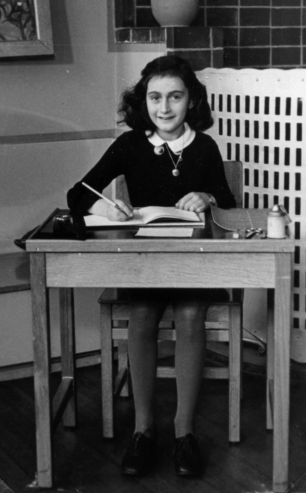 Anne Frank in 1940 op de 6e Montessorischool