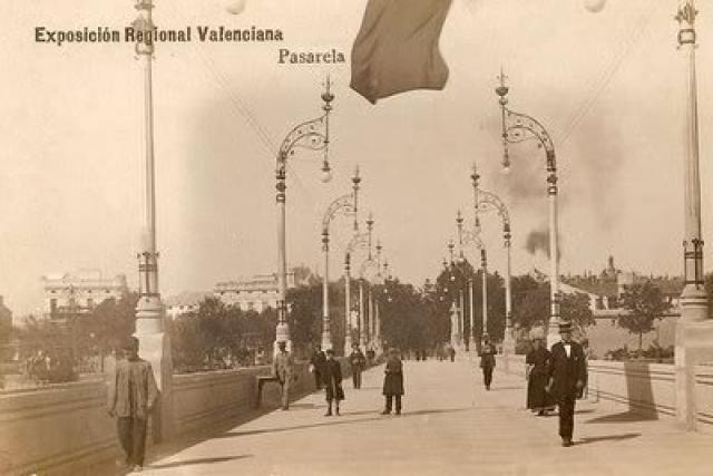 Archivo:Puente de la Exposicion Regional Valenciana.jpg