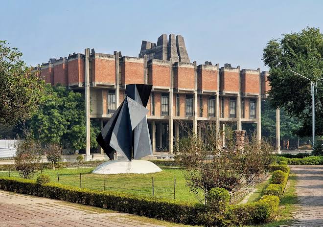 File:IIT Kanpur.jpg